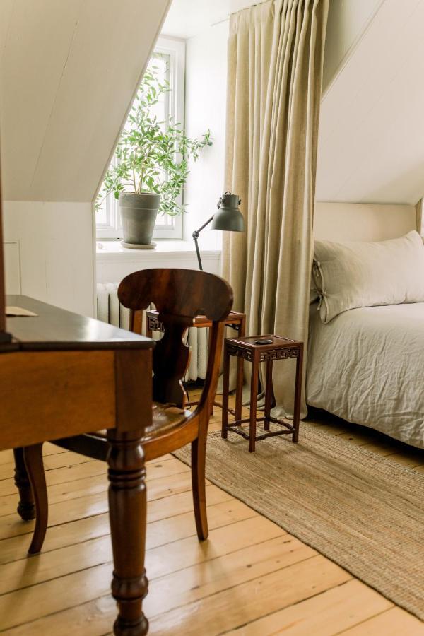 Le Vieux Presbytere Saint-Vallier Bagian luar foto