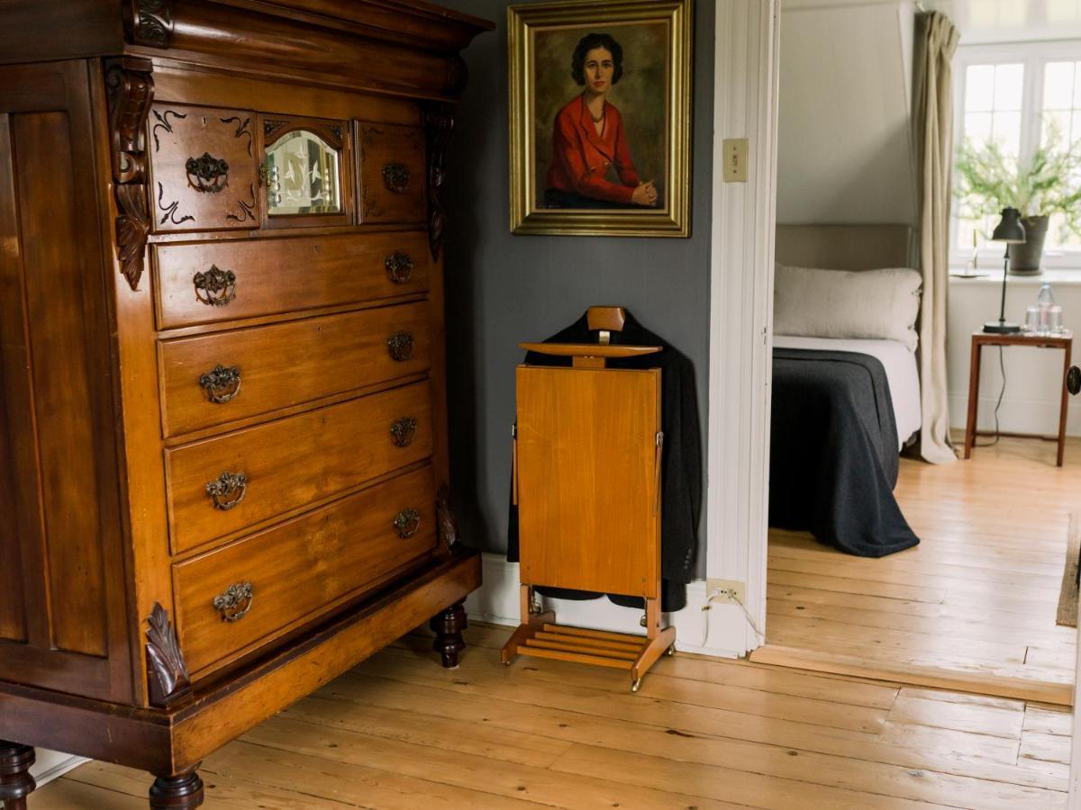 Le Vieux Presbytere Saint-Vallier Bagian luar foto